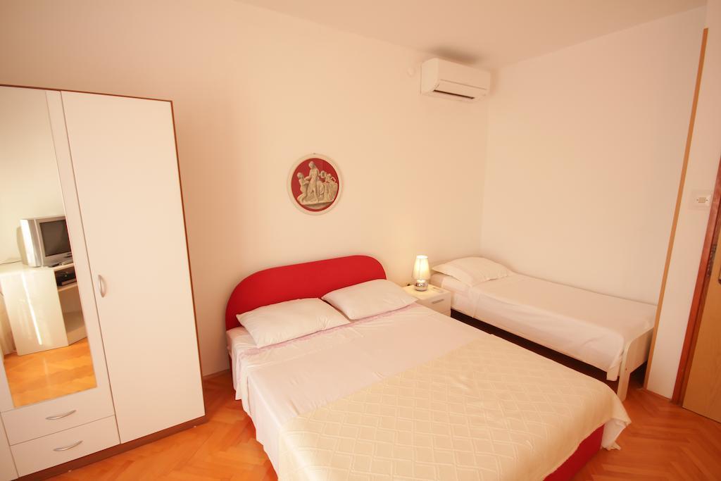Villa Brajkovic Vodice Oda fotoğraf